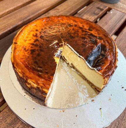 San Sebastian Cheesecake image 4