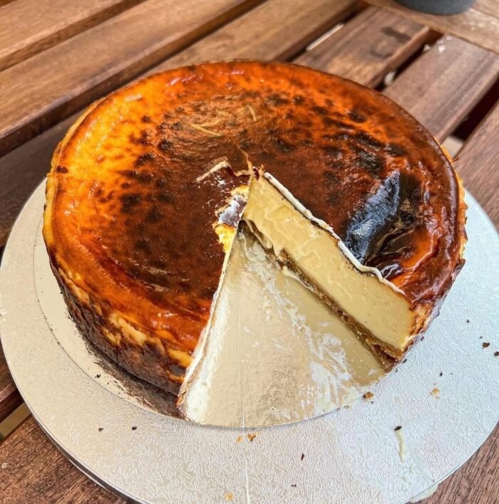 San Sebastian Cheesecake image 4