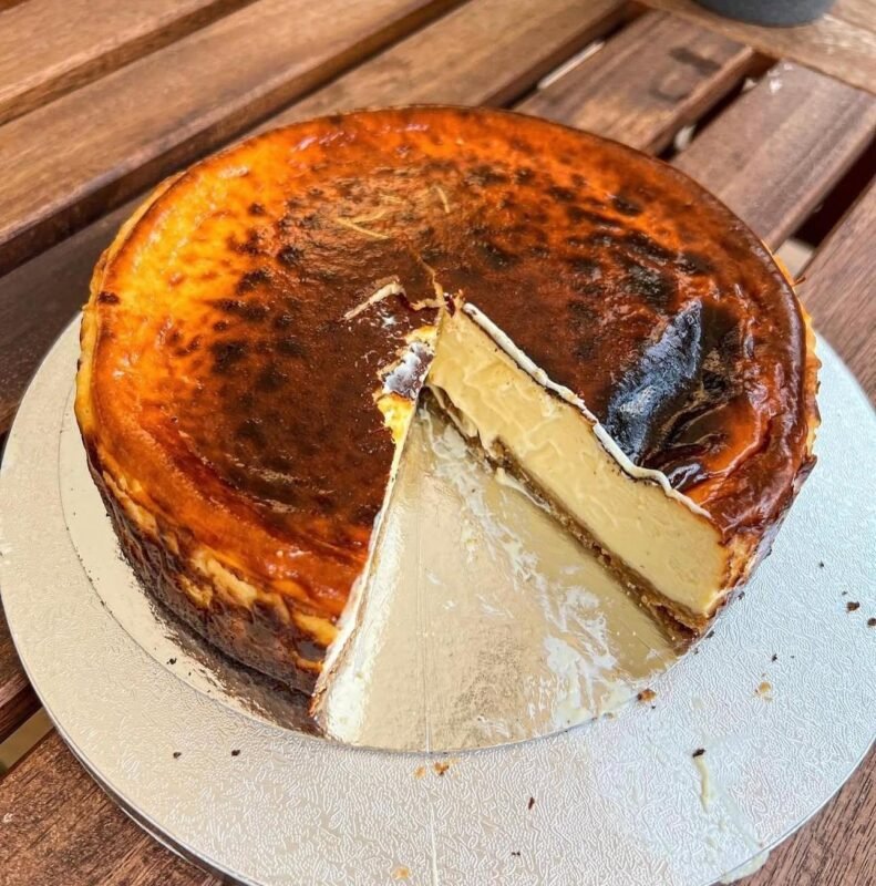 San Sebastian Cheesecake image 4