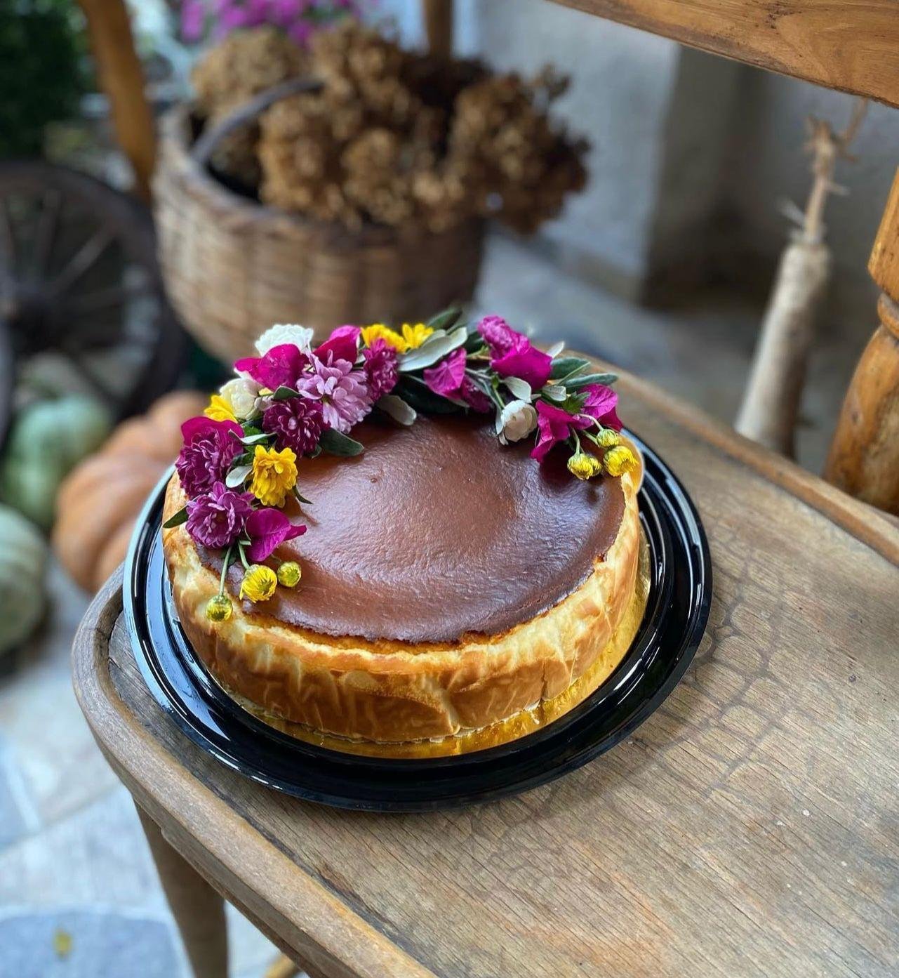 What is Turta Baker? 10 Cheesecake Special image 4